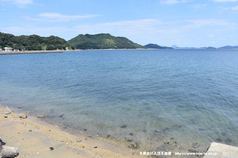 物件前防波堤から眺望